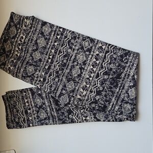 TC Lularoe Leggings NEW